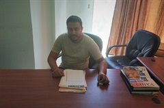 موظف استلام وتسليم مستندات